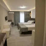 Nyaraló Ege Birlik Boutique *