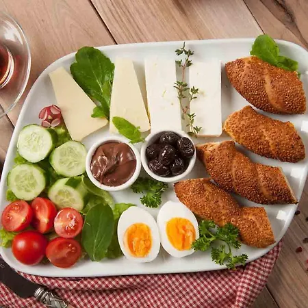 בית נופש Ege Birlik Boutique דבוטלאר